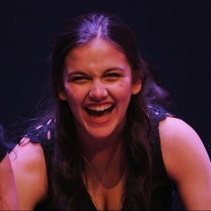 Meet your Posher, Chloe